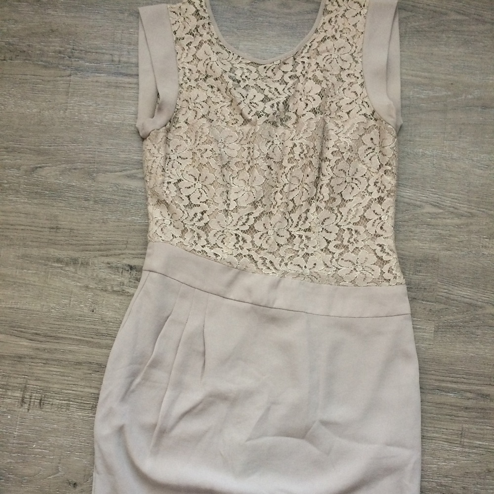 Beautiful BCBG dress with lace designs